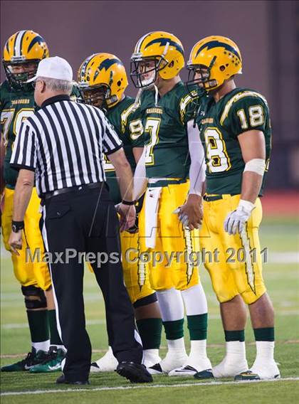 Thumbnail 2 in Edison vs. Servite  photogallery.