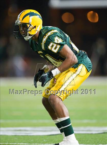 Thumbnail 3 in Edison vs. Servite  photogallery.