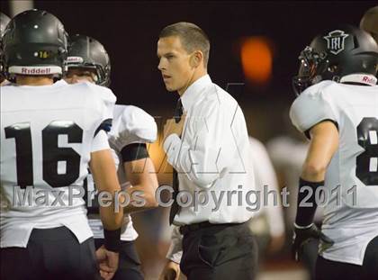 Thumbnail 2 in Edison vs. Servite  photogallery.