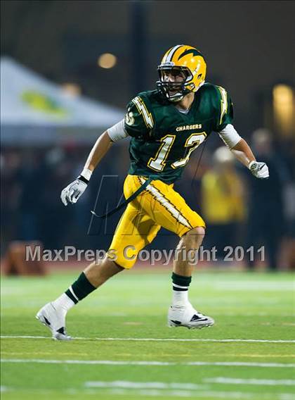 Thumbnail 2 in Edison vs. Servite  photogallery.