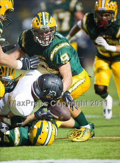 Thumbnail 1 in Edison vs. Servite  photogallery.