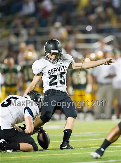 Thumbnail 2 in Edison vs. Servite  photogallery.