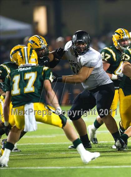 Thumbnail 2 in Edison vs. Servite  photogallery.
