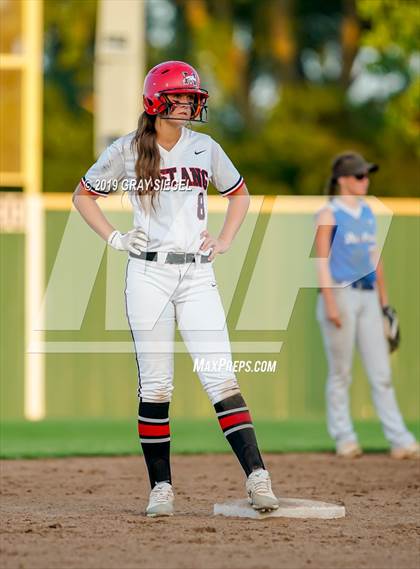 Thumbnail 2 in Deer Creek @ Mustang photogallery.