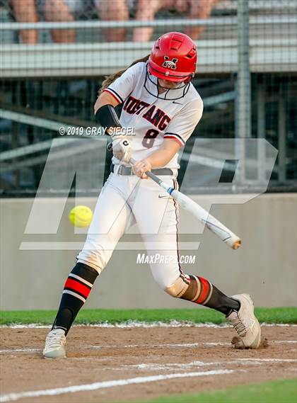 Thumbnail 3 in Deer Creek @ Mustang photogallery.