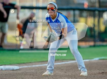 Thumbnail 1 in Deer Creek @ Mustang photogallery.