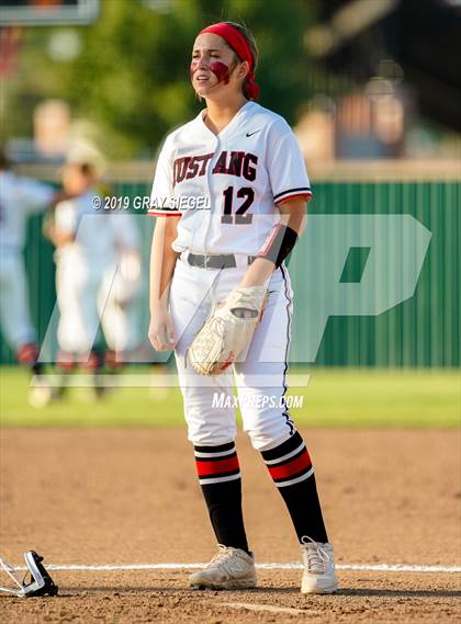 Thumbnail 3 in Deer Creek @ Mustang photogallery.