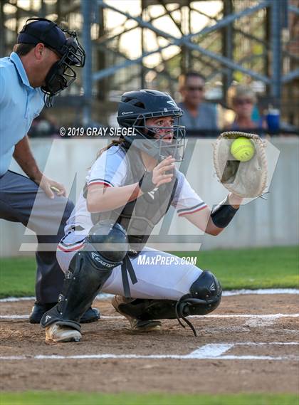 Thumbnail 3 in Deer Creek @ Mustang photogallery.