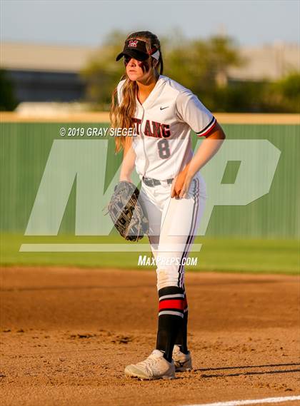 Thumbnail 1 in Deer Creek @ Mustang photogallery.