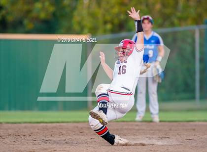Thumbnail 3 in Deer Creek @ Mustang photogallery.