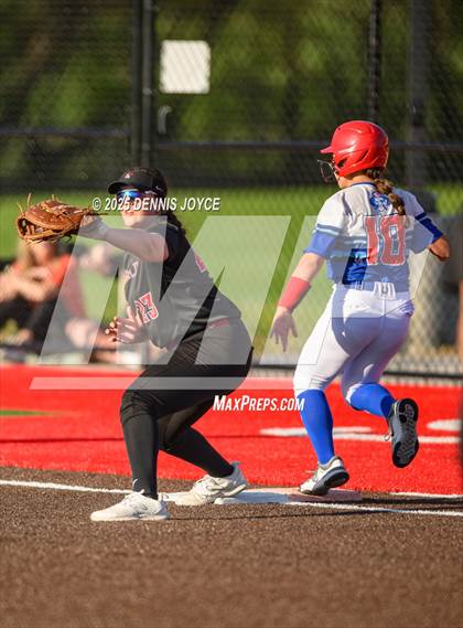 Thumbnail 3 in Fairport @ Penfield photogallery.