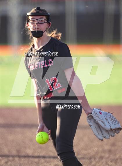 Thumbnail 2 in Fairport @ Penfield photogallery.