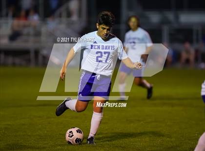 Thumbnail 3 in Ben Davis @ Brownsburg photogallery.
