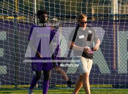 Thumbnail 2 in Ben Davis @ Brownsburg photogallery.