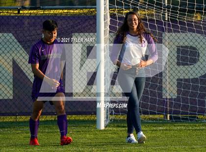 Thumbnail 2 in Ben Davis @ Brownsburg photogallery.