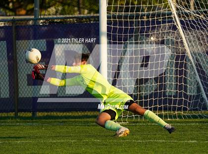 Thumbnail 1 in Ben Davis @ Brownsburg photogallery.