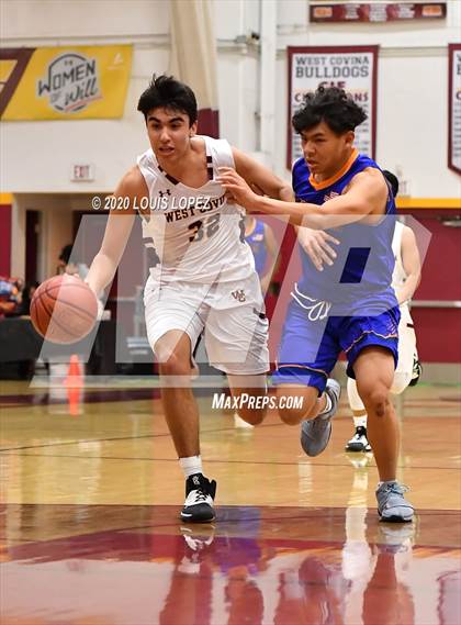 Thumbnail 1 in Charter Oak @ West Covina photogallery.