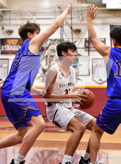 Thumbnail 1 in Charter Oak @ West Covina photogallery.