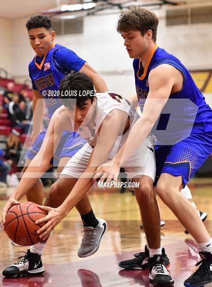 Thumbnail 2 in Charter Oak @ West Covina photogallery.