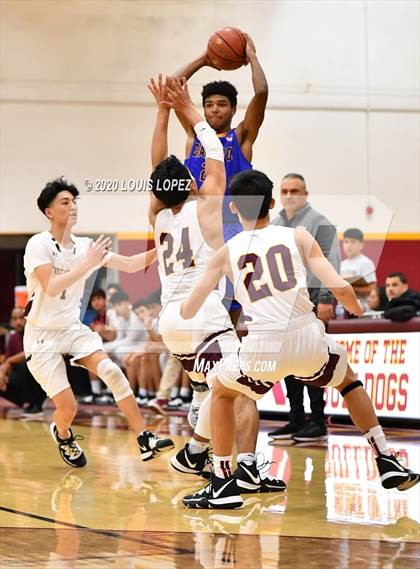 Thumbnail 3 in Charter Oak @ West Covina photogallery.