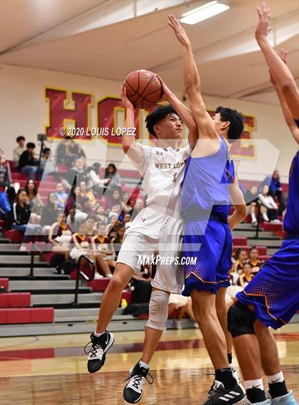 Thumbnail 2 in Charter Oak @ West Covina photogallery.