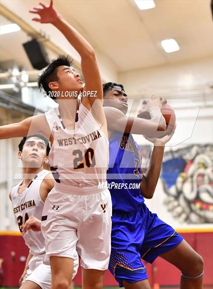Thumbnail 2 in Charter Oak @ West Covina photogallery.