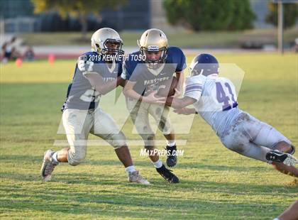 Thumbnail 1 in Warren @ O'Connor (Freshman B) photogallery.