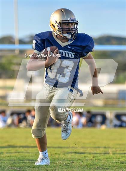 Thumbnail 2 in Warren @ O'Connor (Freshman B) photogallery.