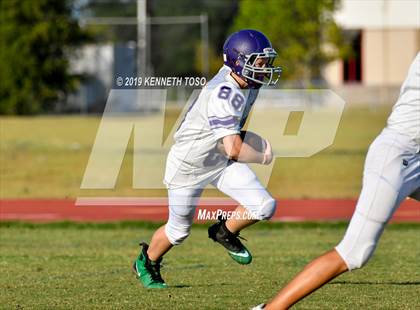 Thumbnail 1 in Warren @ O'Connor (Freshman B) photogallery.