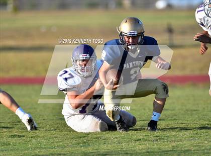 Thumbnail 2 in Warren @ O'Connor (Freshman B) photogallery.