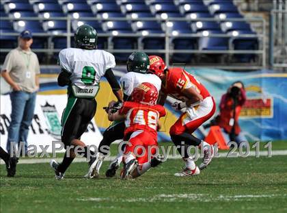 Thumbnail 3 in Cathedral Catholic vs Lincoln (CIF SDS D3 Final) photogallery.