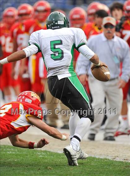 Thumbnail 3 in Cathedral Catholic vs Lincoln (CIF SDS D3 Final) photogallery.
