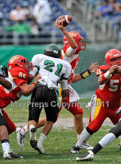 Thumbnail 3 in Cathedral Catholic vs Lincoln (CIF SDS D3 Final) photogallery.