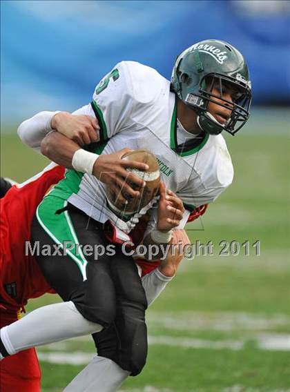 Thumbnail 2 in Cathedral Catholic vs Lincoln (CIF SDS D3 Final) photogallery.