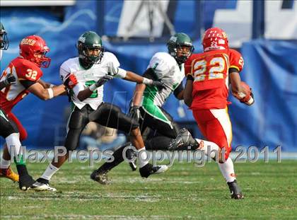 Thumbnail 2 in Cathedral Catholic vs Lincoln (CIF SDS D3 Final) photogallery.