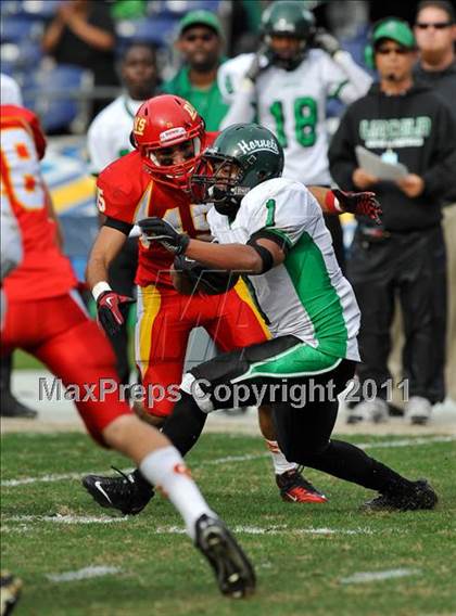 Thumbnail 2 in Cathedral Catholic vs Lincoln (CIF SDS D3 Final) photogallery.