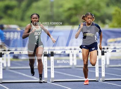 Thumbnail 1 in FHSAA 1A & 3A Finals (400 Meter Hurdles) photogallery.