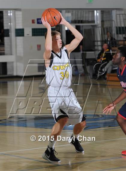Thumbnail 2 in Capistrano Valley vs. Viewpoint (MaxPreps Holiday Classic) photogallery.