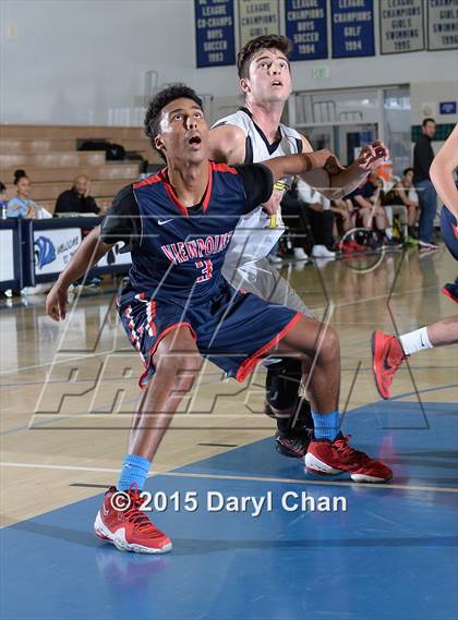 Thumbnail 2 in Capistrano Valley vs. Viewpoint (MaxPreps Holiday Classic) photogallery.