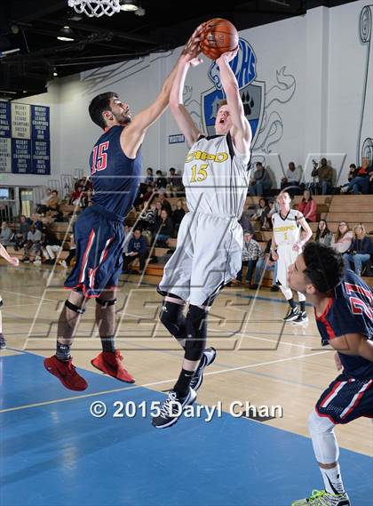 Thumbnail 3 in Capistrano Valley vs. Viewpoint (MaxPreps Holiday Classic) photogallery.