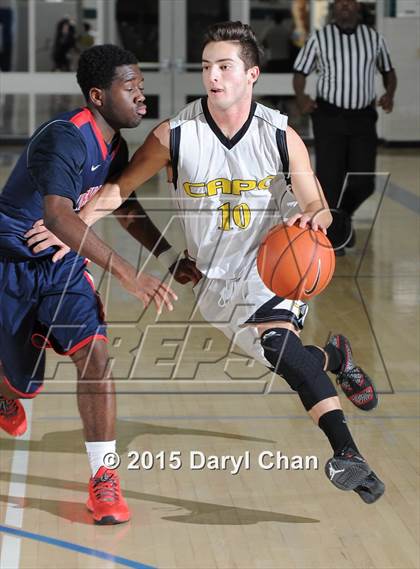 Thumbnail 3 in Capistrano Valley vs. Viewpoint (MaxPreps Holiday Classic) photogallery.