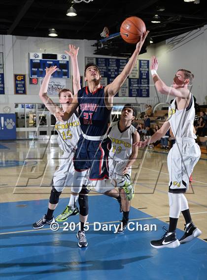 Thumbnail 2 in Capistrano Valley vs. Viewpoint (MaxPreps Holiday Classic) photogallery.