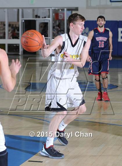 Thumbnail 3 in Capistrano Valley vs. Viewpoint (MaxPreps Holiday Classic) photogallery.