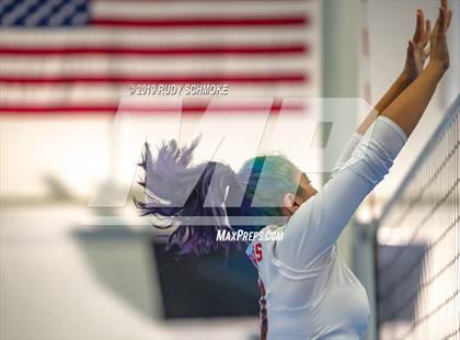Thumbnail 1 in Rio Mesa vs. La Jolla Country Day photogallery.