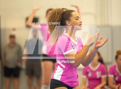 Thumbnail 1 in Rio Mesa vs. La Jolla Country Day photogallery.