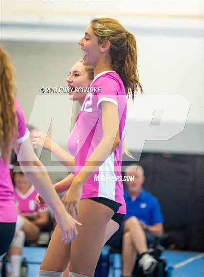 Thumbnail 1 in Rio Mesa vs. La Jolla Country Day photogallery.