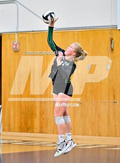 Thumbnail 3 in Mission Vista vs Bonita Vista (CIFSDS D2 2nd Round) photogallery.