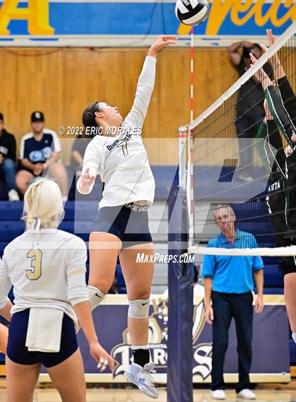 Thumbnail 2 in Mission Vista vs Bonita Vista (CIFSDS D2 2nd Round) photogallery.