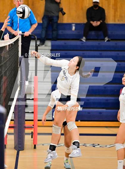 Thumbnail 2 in Mission Vista vs Bonita Vista (CIFSDS D2 2nd Round) photogallery.
