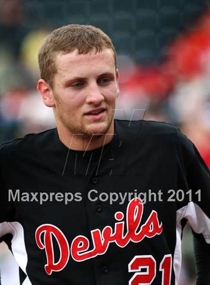 Thumbnail 1 in Owensboro vs Lawrence Co. (Ky State Quarterfinals) photogallery.